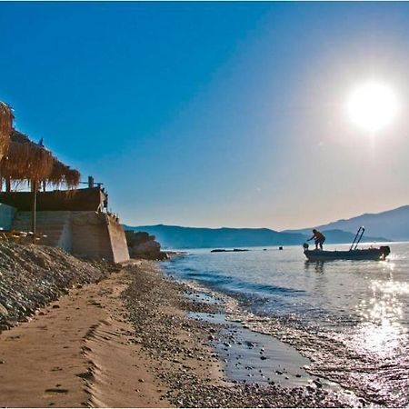 Akrogiali Kissamos Luaran gambar
