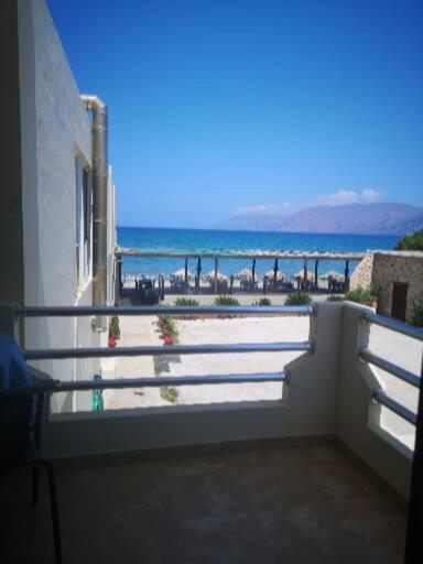 Akrogiali Kissamos Luaran gambar