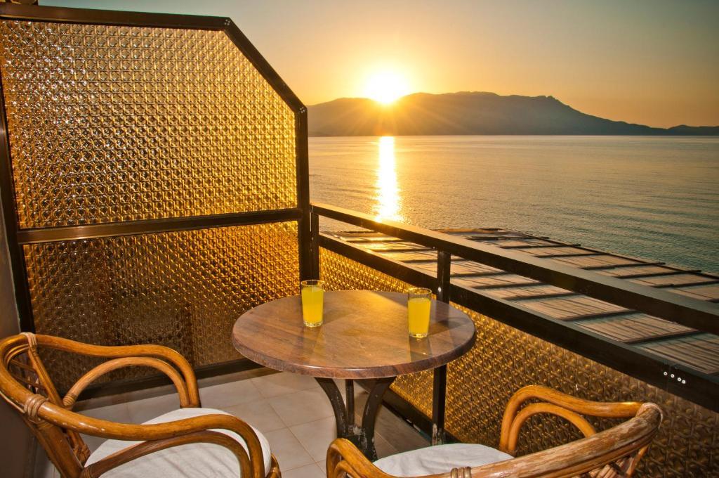 Akrogiali Kissamos Bilik gambar